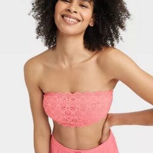 Auden‎ Women's Eyelet Lace Lightly Lined Bandeau Bralette